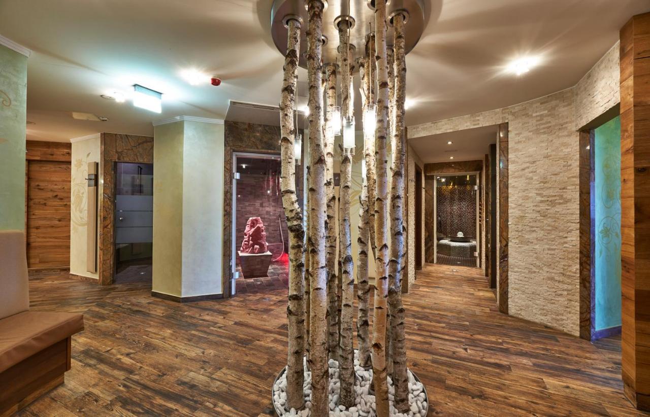 Kristall- & Vitalhotel Bergknappenhof ボーデンマイス エクステリア 写真