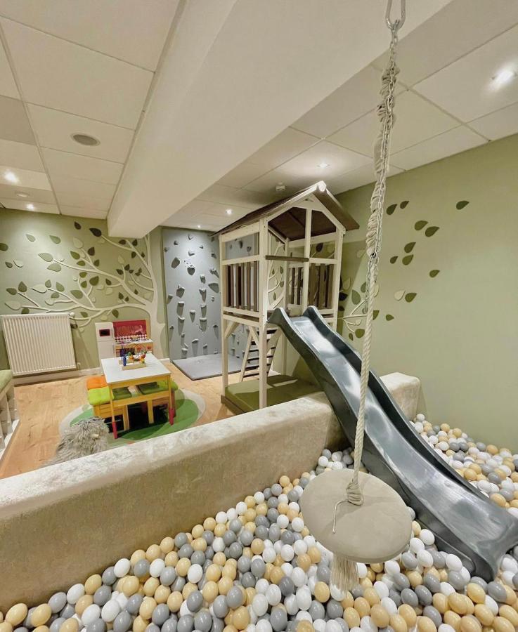 Kristall- & Vitalhotel Bergknappenhof ボーデンマイス エクステリア 写真