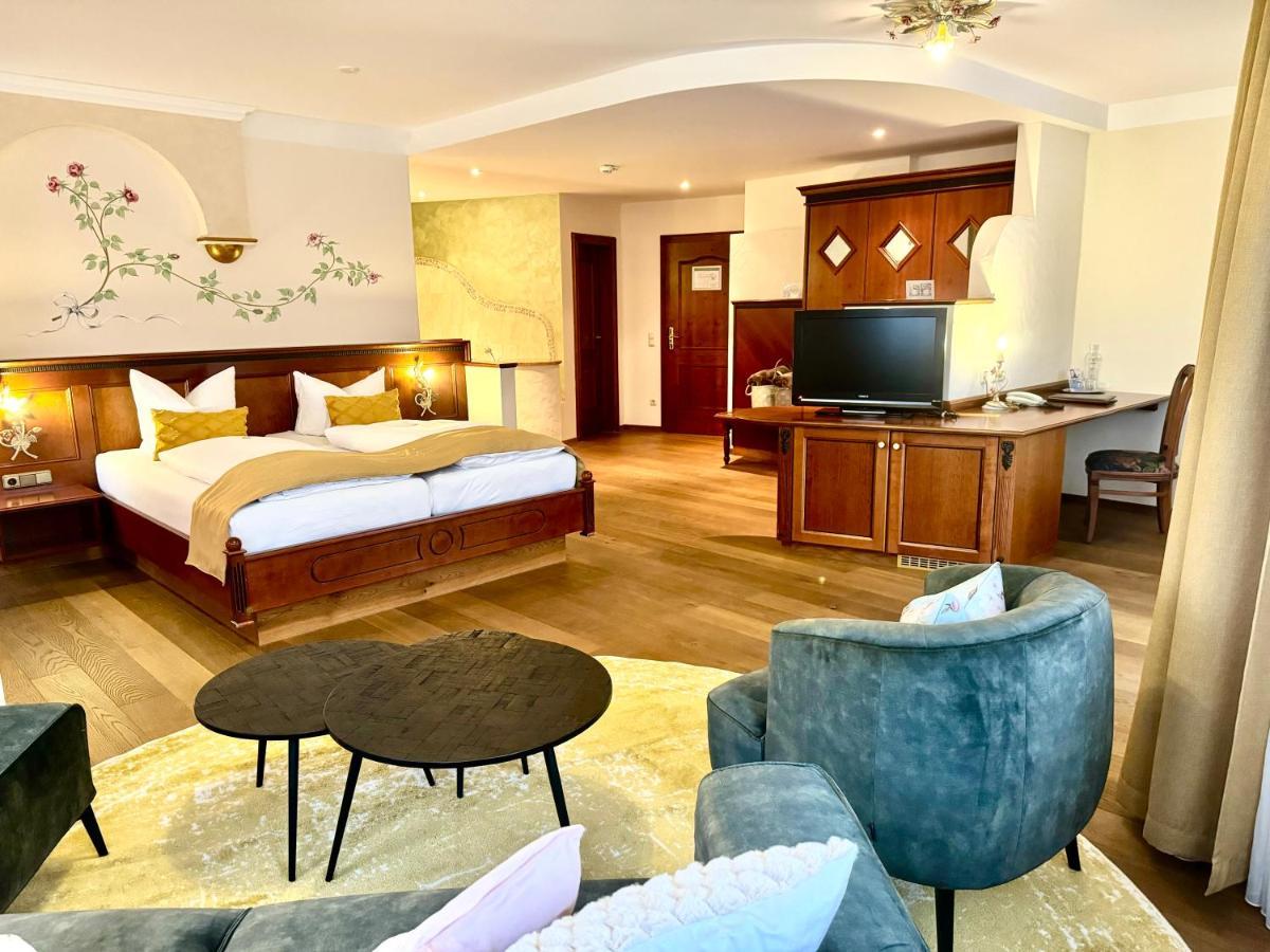 Kristall- & Vitalhotel Bergknappenhof ボーデンマイス エクステリア 写真