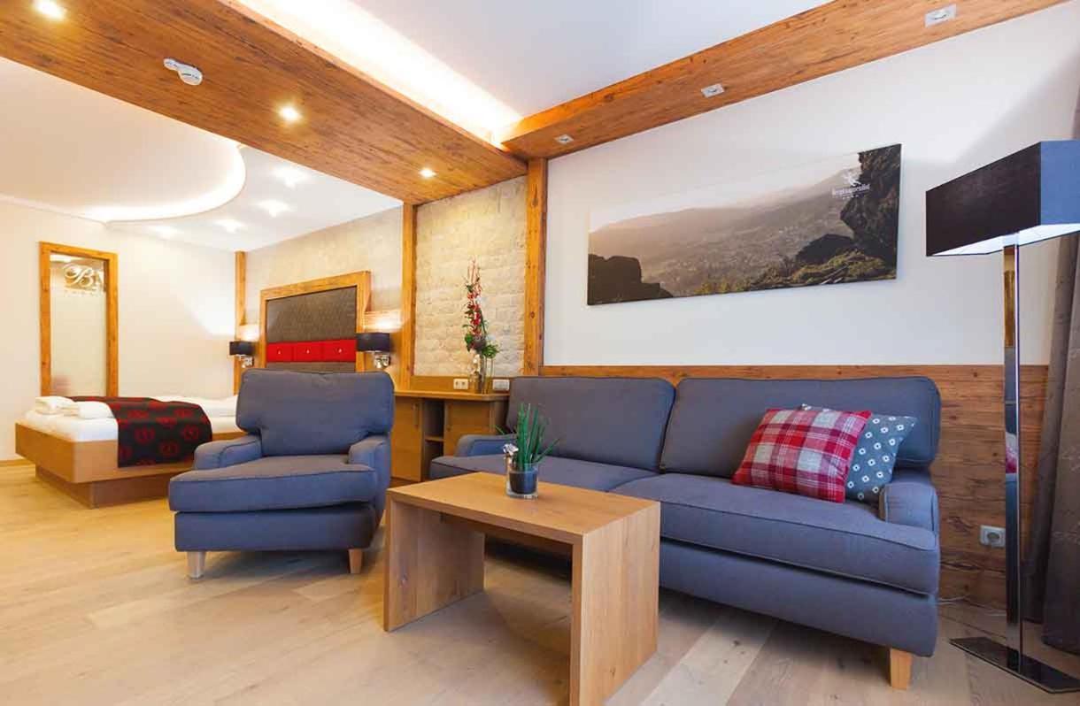 Kristall- & Vitalhotel Bergknappenhof ボーデンマイス エクステリア 写真