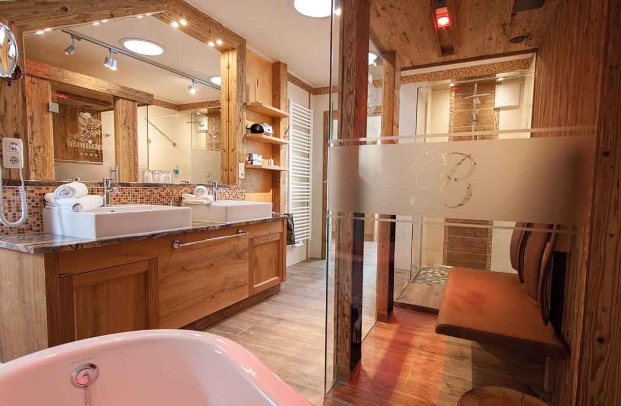 Kristall- & Vitalhotel Bergknappenhof ボーデンマイス エクステリア 写真